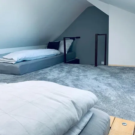Pouchov Apartman *